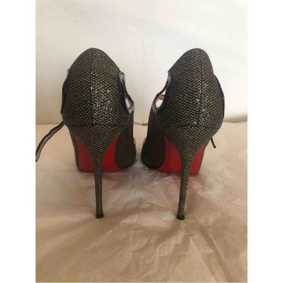 CHRISTIAN LOUBOUTIN Heels - Picture 4 of 6
